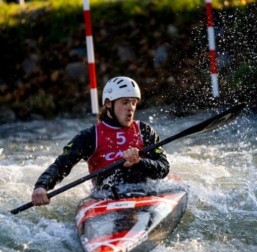 Le Club dans le journal 3 le 3 mars 250 athletes de toute la france se sont retrouves a l espace eaux vives pour la premiere course de la saison photo fournie par le club 1742321730